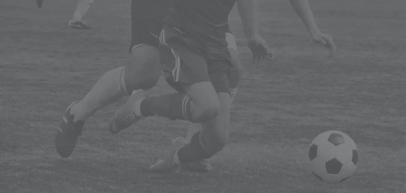 An injured athlete using NICE1 cold and compression therapy